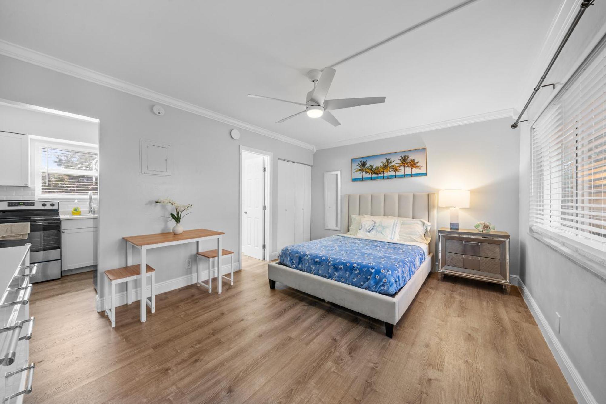 Riverbend By Lowkl Apartment